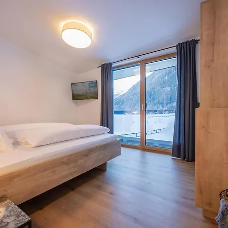 Mountainview ノイシュティフト・イム・シュトゥーバイタール