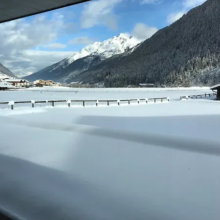 Lägenhet Mountainview Neustift im Stubaital